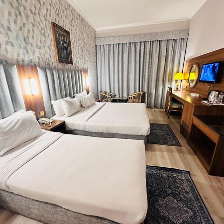 Bliss Square Hotel Dubaï Extérieur photo