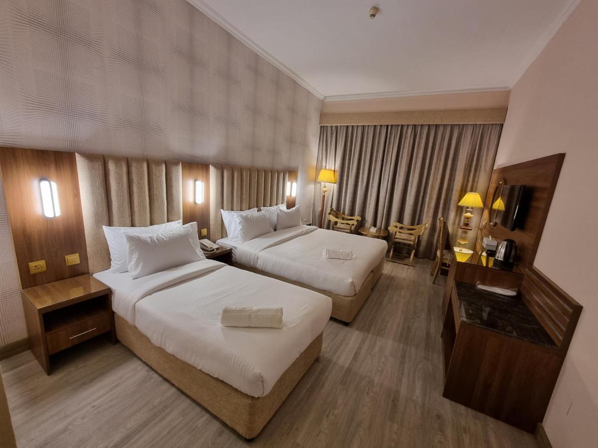 Bliss Square Hotel Dubaï Extérieur photo