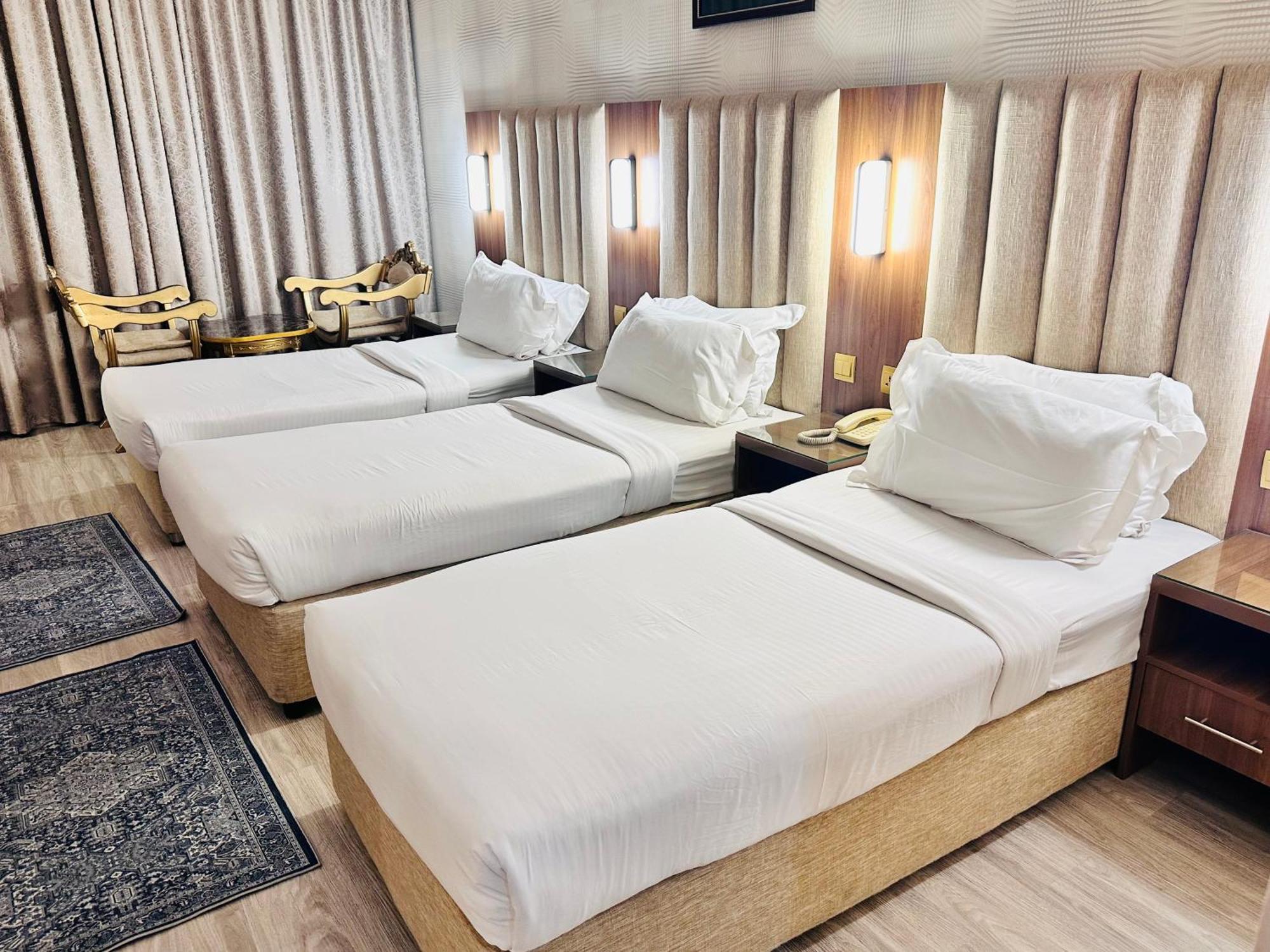 Bliss Square Hotel Dubaï Extérieur photo